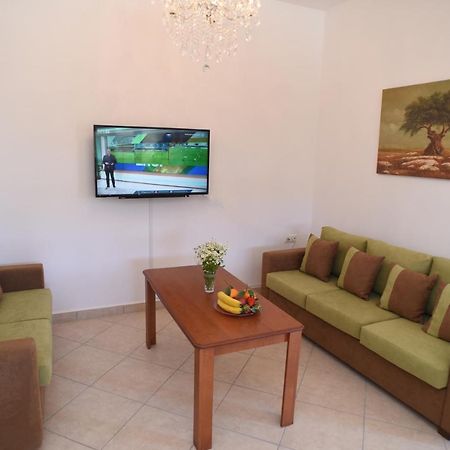 شقة Bernie House 2 Mélanes المظهر الخارجي الصورة